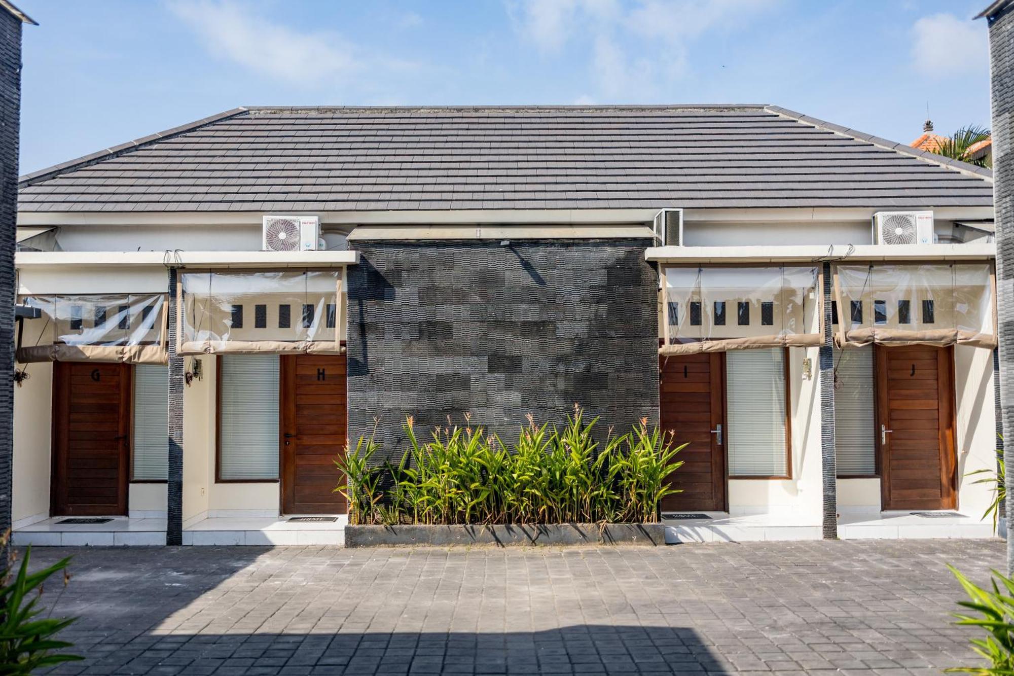 Light House Residence Denpasar  Exterior photo